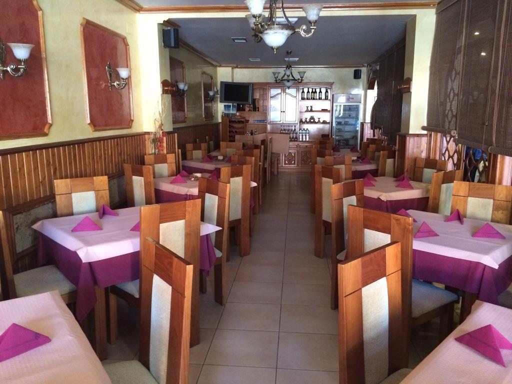 Hostal Restaurante Grela Pozo Alcón Exterior foto